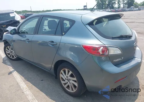 2013 Mazda Mazda3 I Touring из США, поврежденный, VIN JM1BL1LP8D1779792